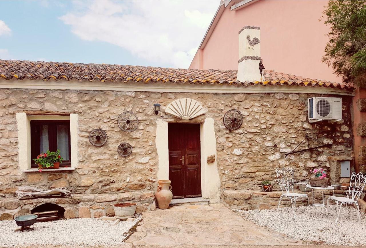 Villa Stazzu Juanni Loiri Porto San Paolo Exterior foto